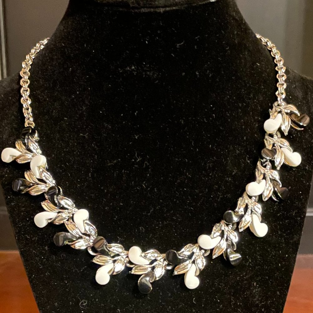 Black and White necklace